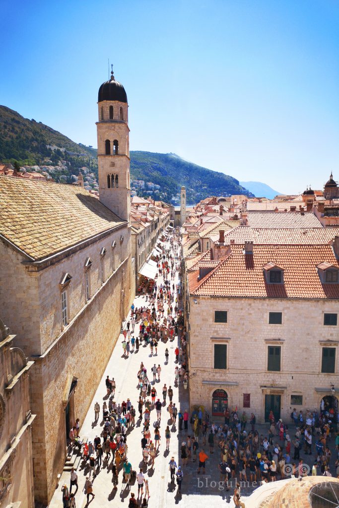 vedere de pe zidurile Dubrovnikului