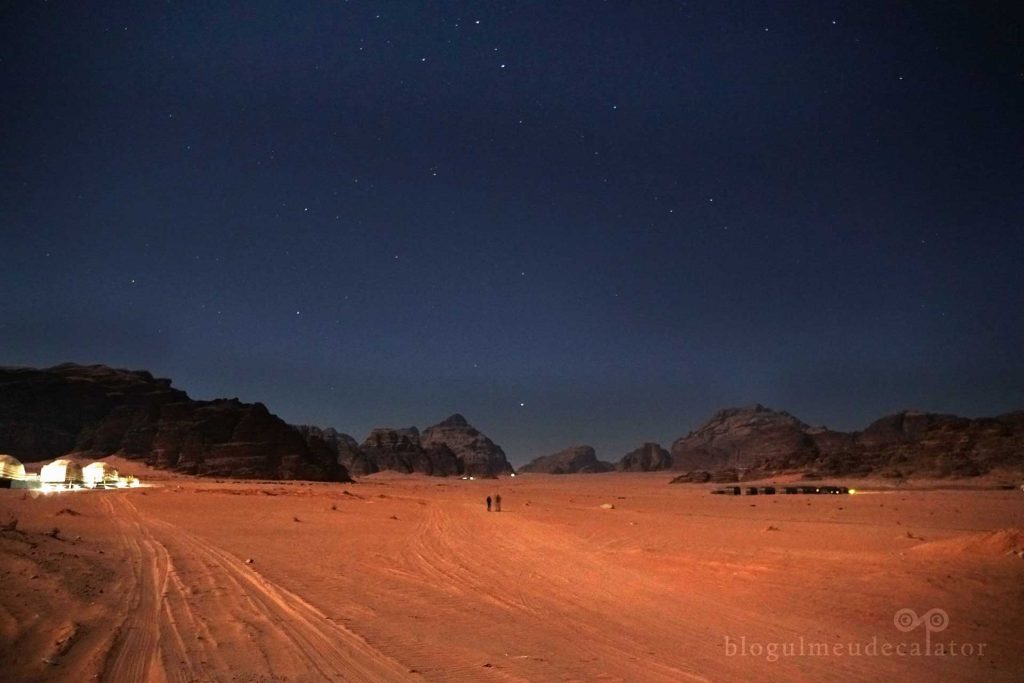 noaptea in desertul wadi rum